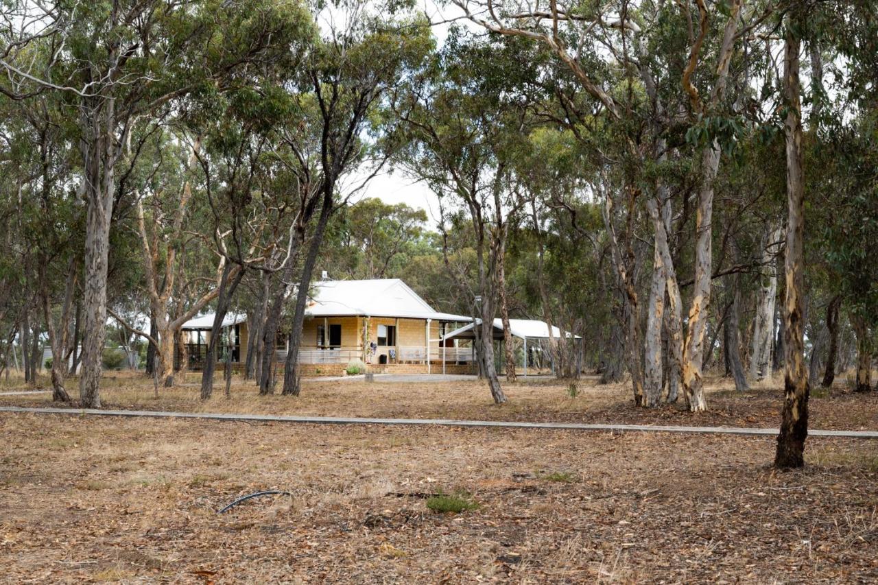 Kendenup Cottages And Lodge Exterior foto